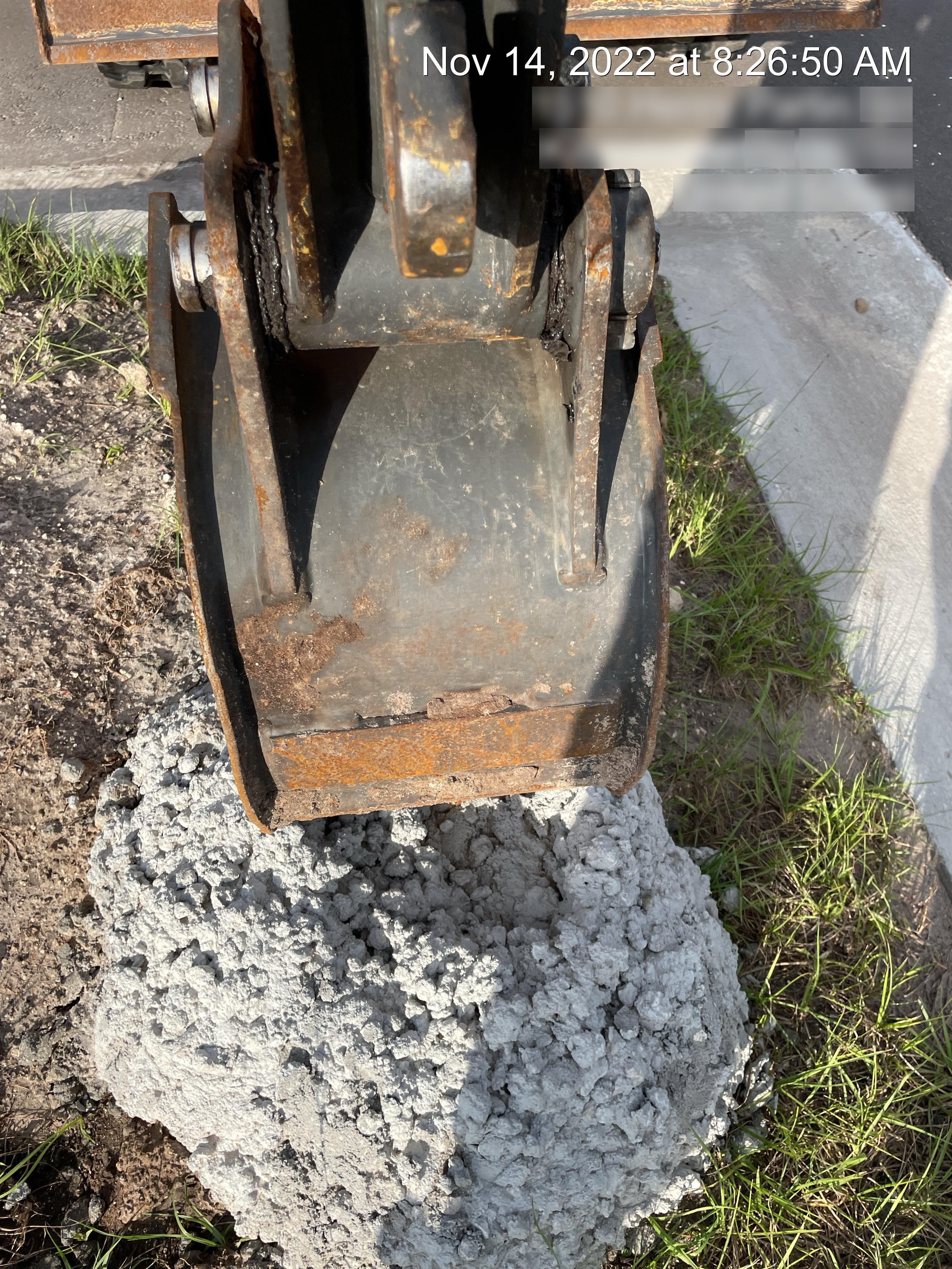 2018 WERK-BRAU 12" Bucket - Werk-Brau
