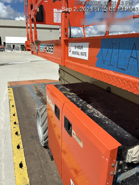 2021 JLG ERT4069