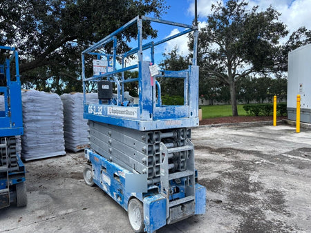 2022 GENIE GS-3232
