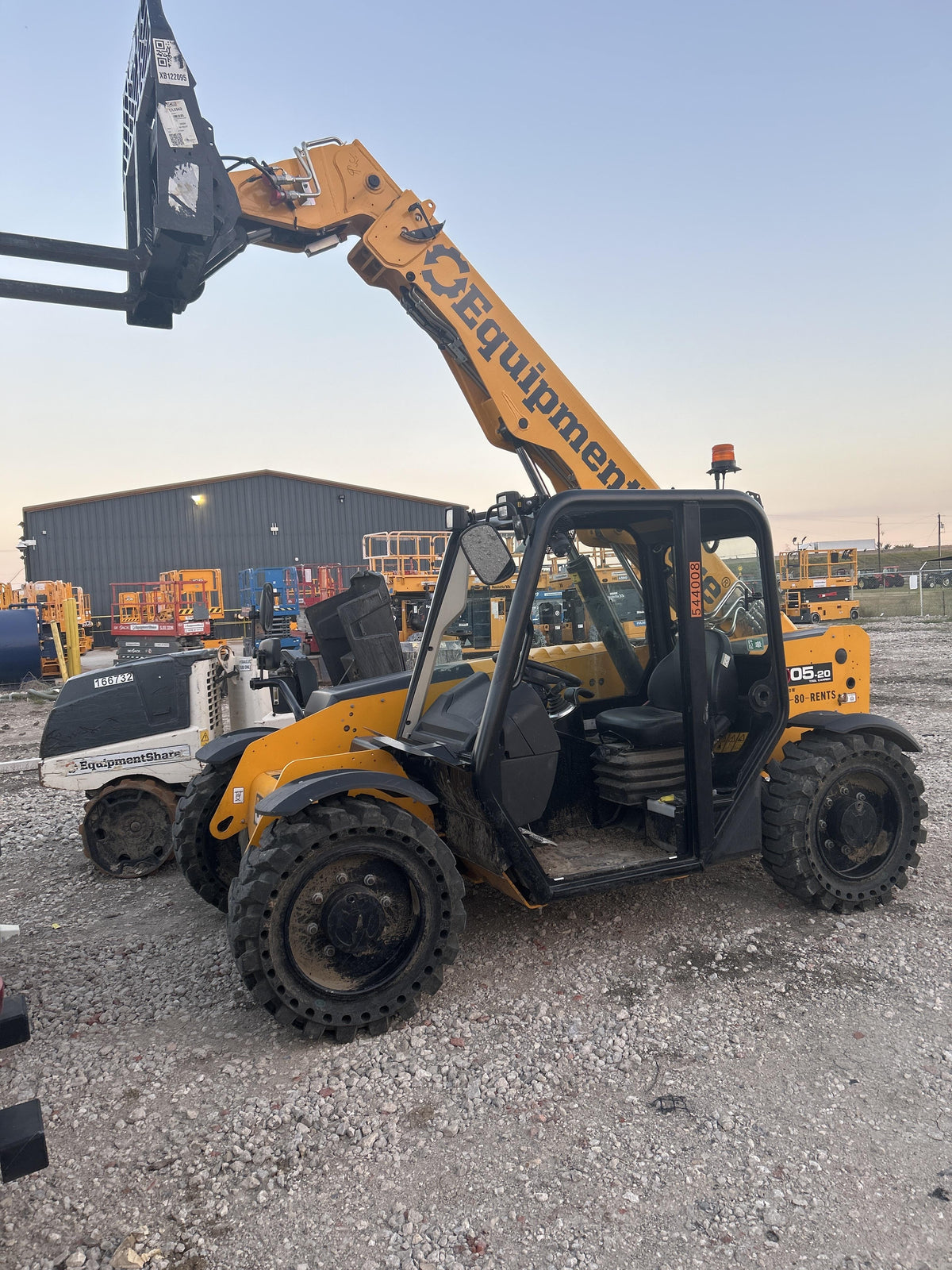 2025 JCB 505-20TC