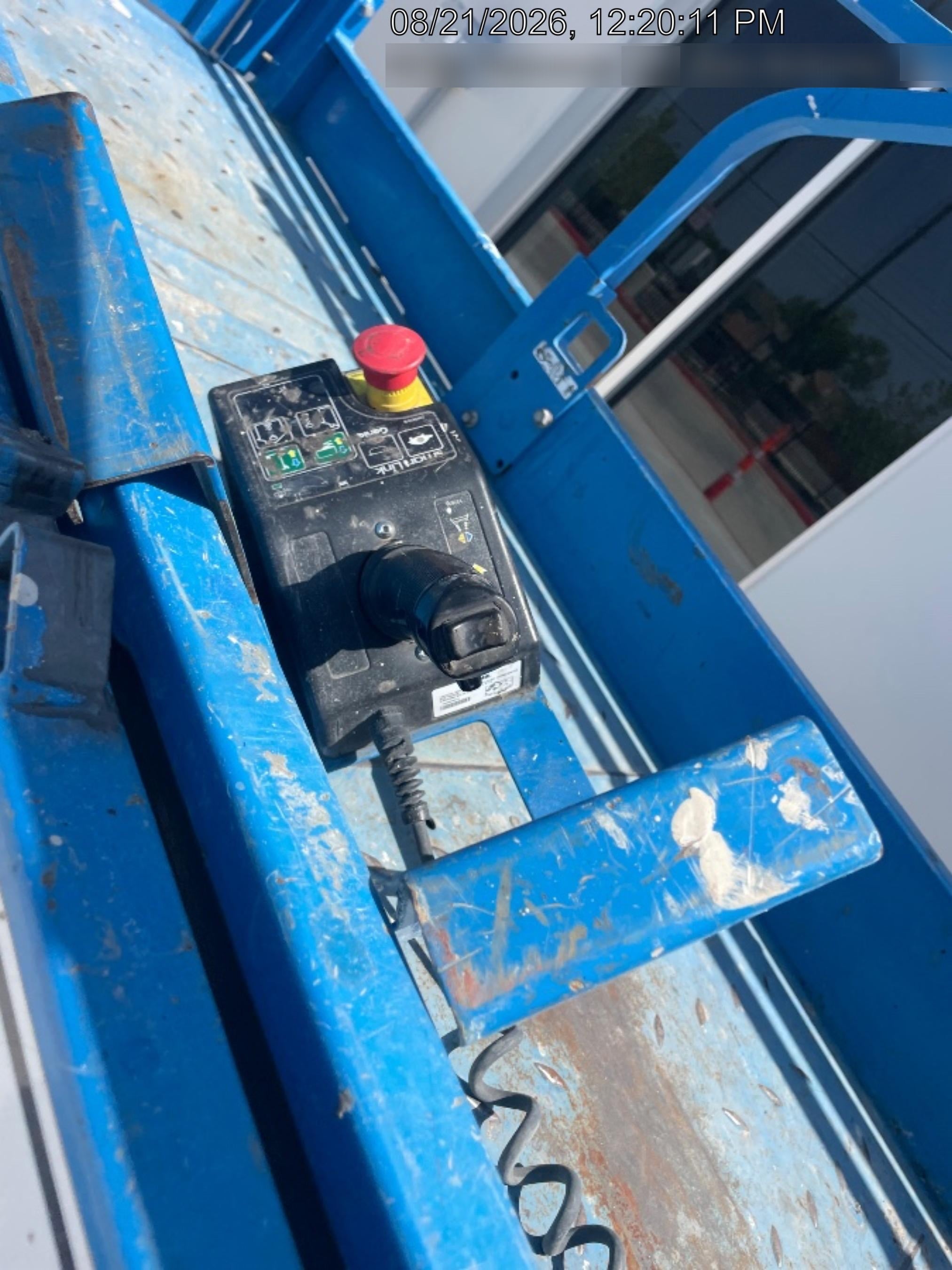 2021 GENIE GS-2632