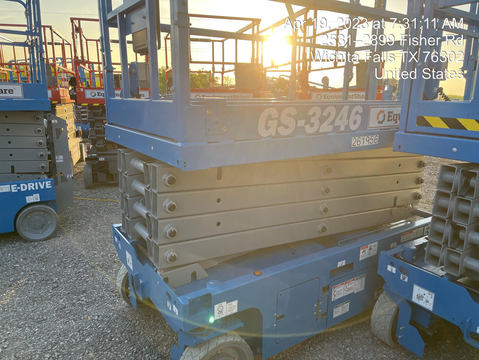 2022 GENIE GS-3246