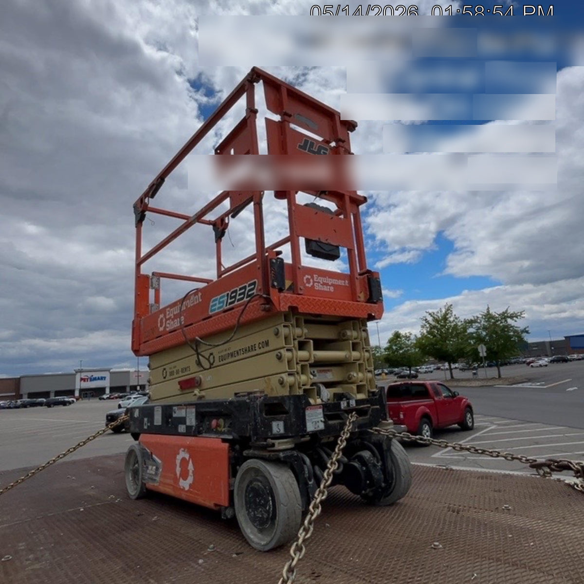 2022 JLG ES1932
