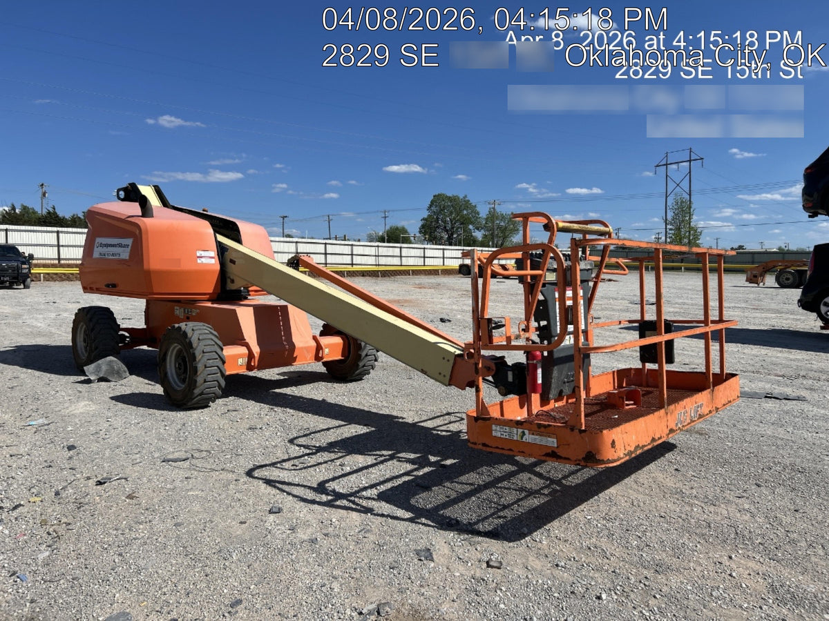 2019 JLG 400S
