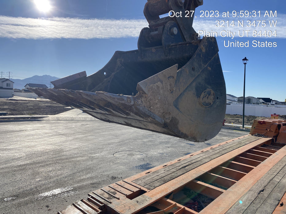 2022 GEITH 48" Bucket 25k - 35k - Geith