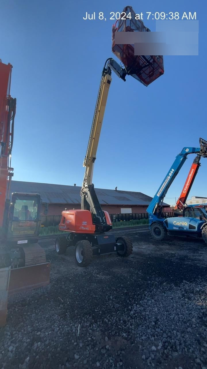 2024 JLG 660SJ