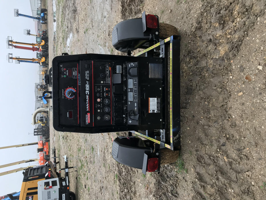 2019 Lincoln Electric Vantage 322 Welder Ready-Pak 3, Two wheel trailer, Fender and Light kit, Cable Rack