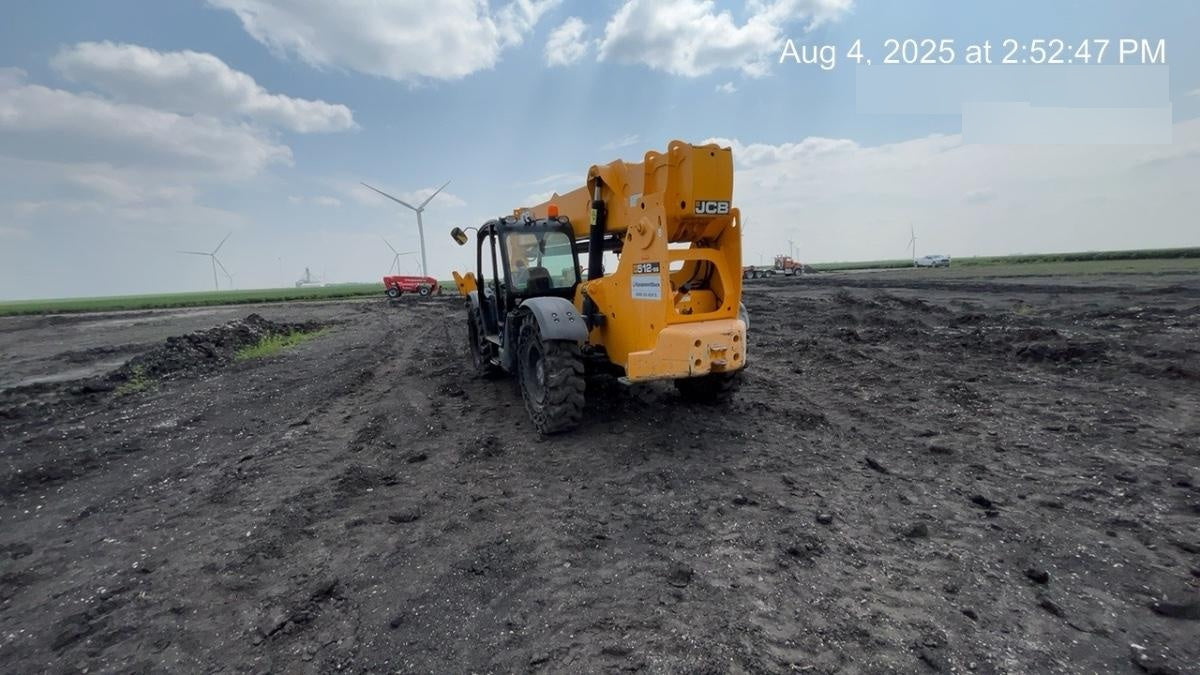 2019 JCB 512-56 Canopy, 109 HP, Solid Tires, STD Worklight, Beacon, Aux Hydraulics, Lifting Eye, Back up Alarm 66" Carriage/60" Forks
