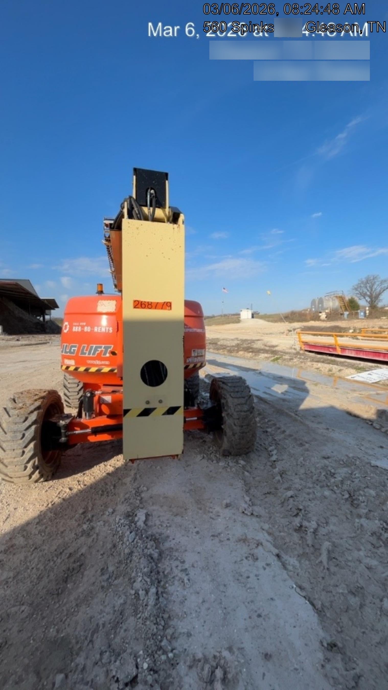 2022 JLG 600AJ