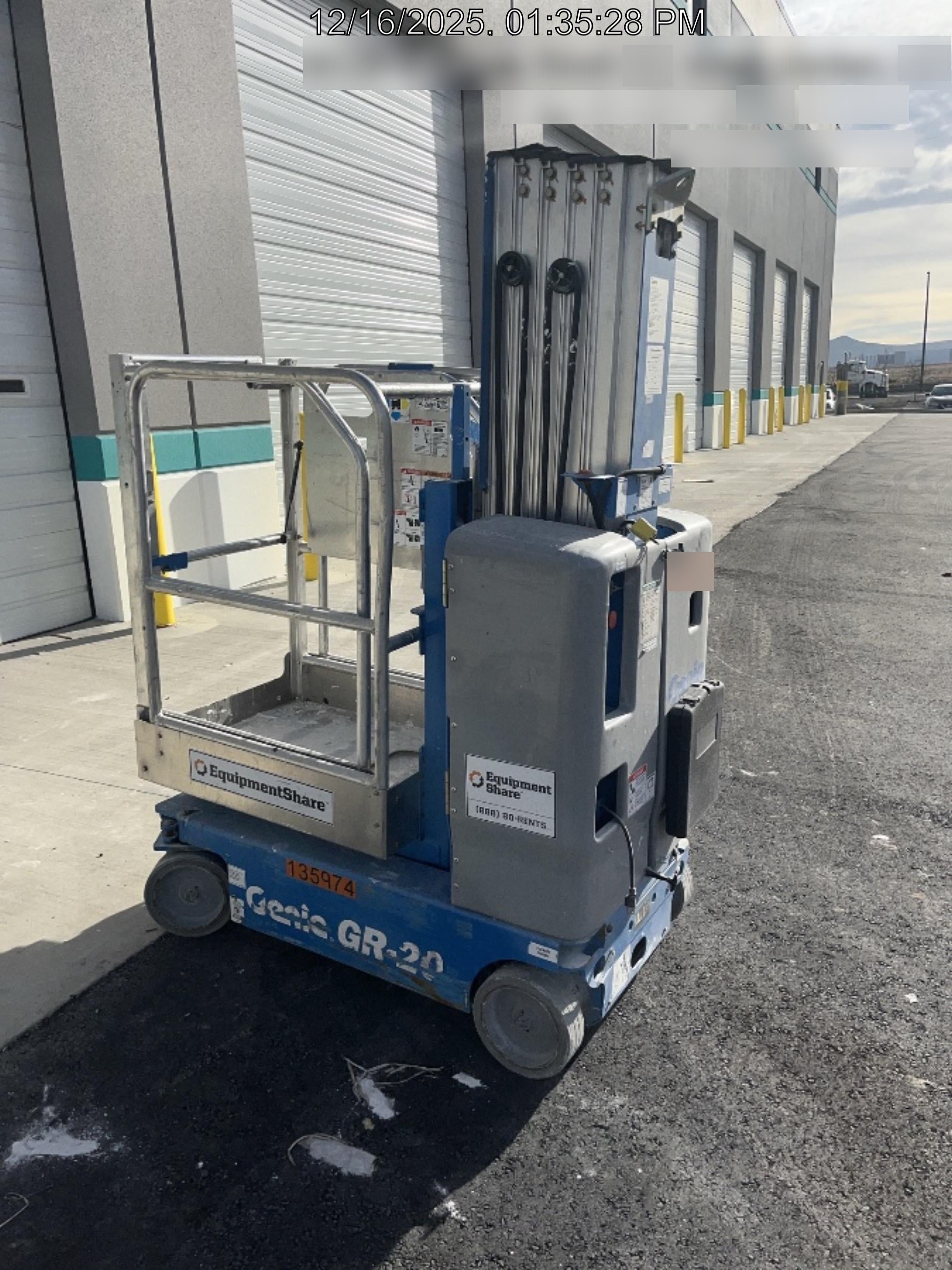 2021 GENIE GR-20