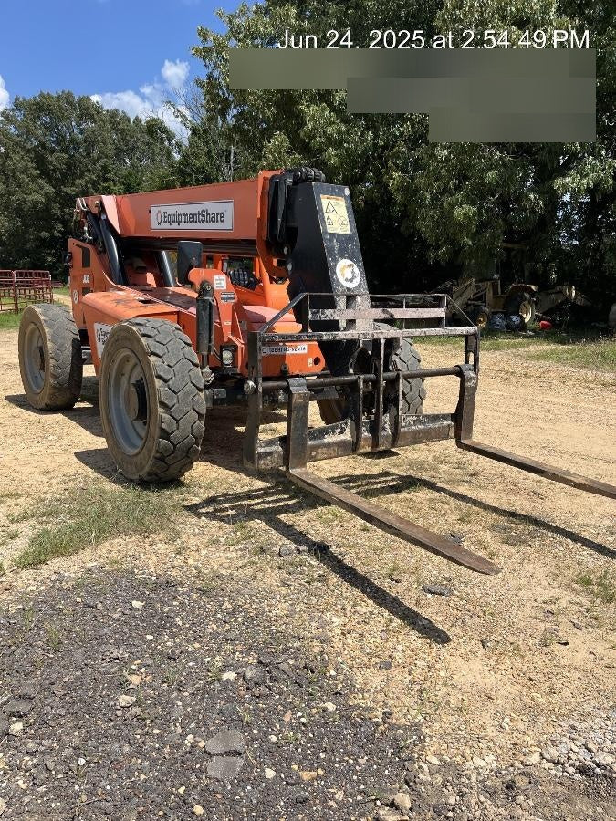 2020 SKYTRAK 8042