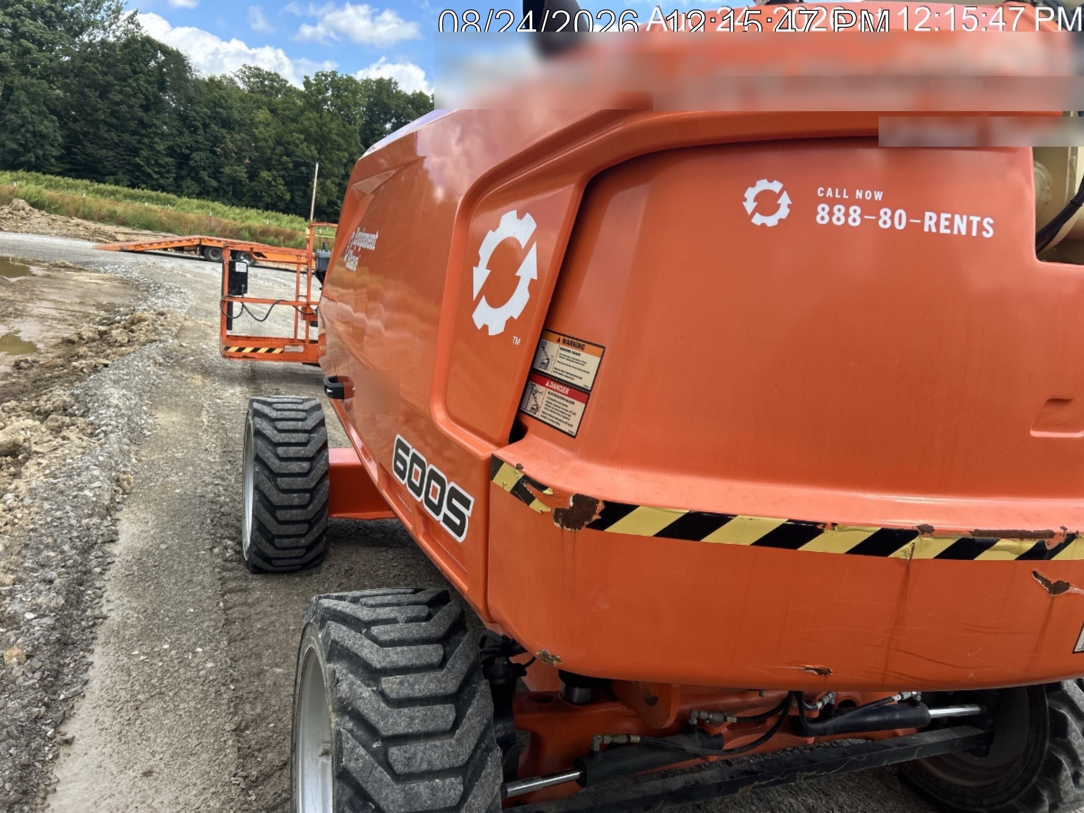 2022 JLG 600S
