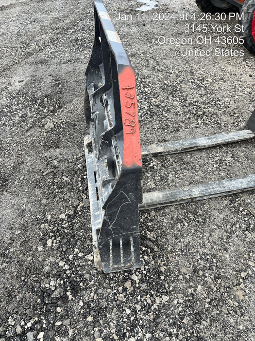 2021 PALADIN 48" Pallet Forks - Paladin