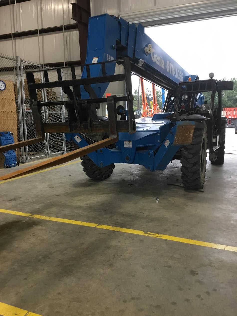2017 Genie GTH-1056 Solid Tires, 60" carriage, Light Kit, Open ROPS, Flashing Beacon