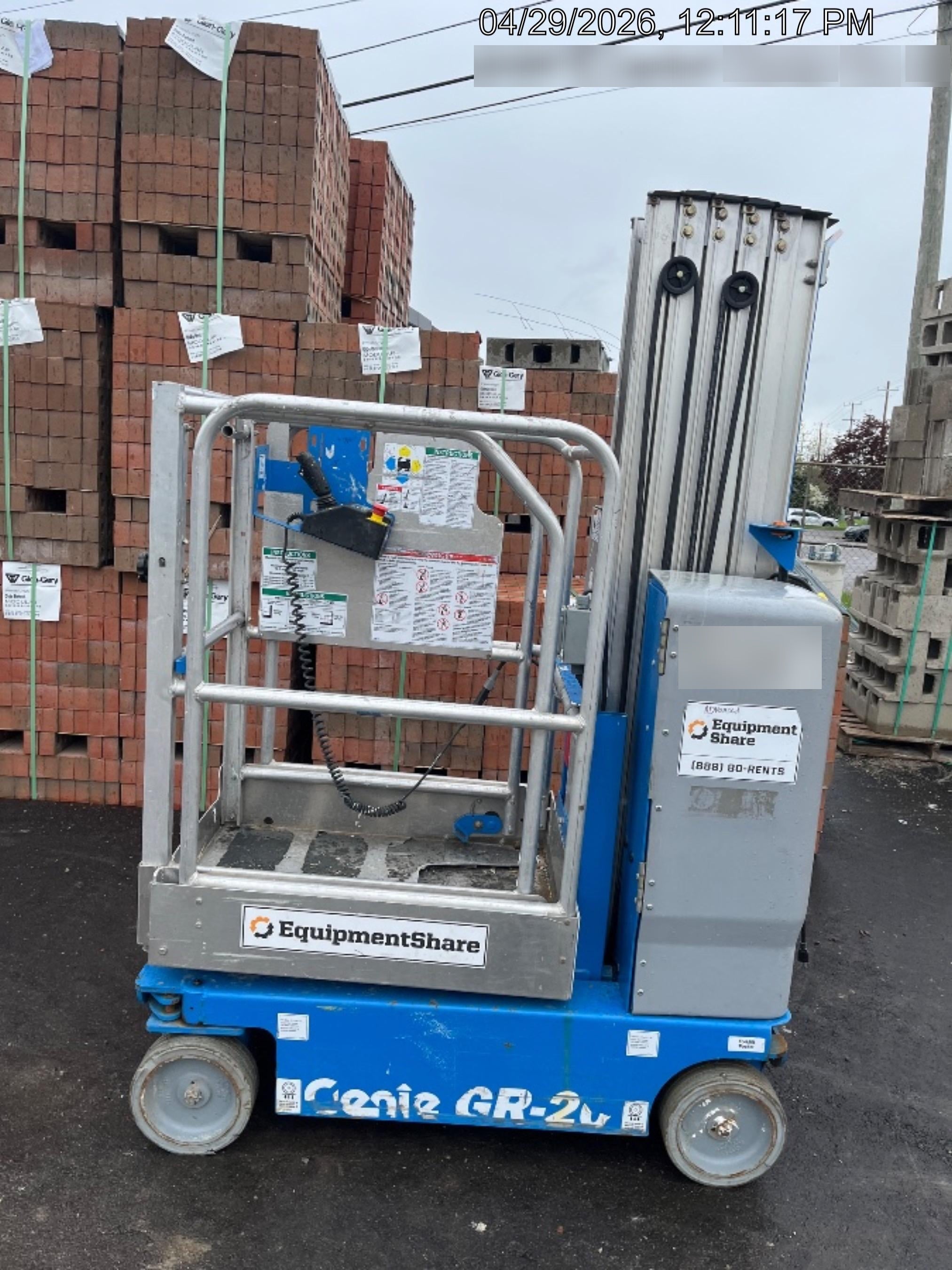 2019 GENIE GR-20