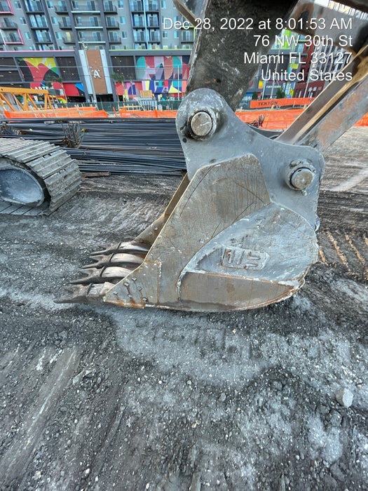 2014 WERK-BRAU 30" HD Bucket - Werk-Brau