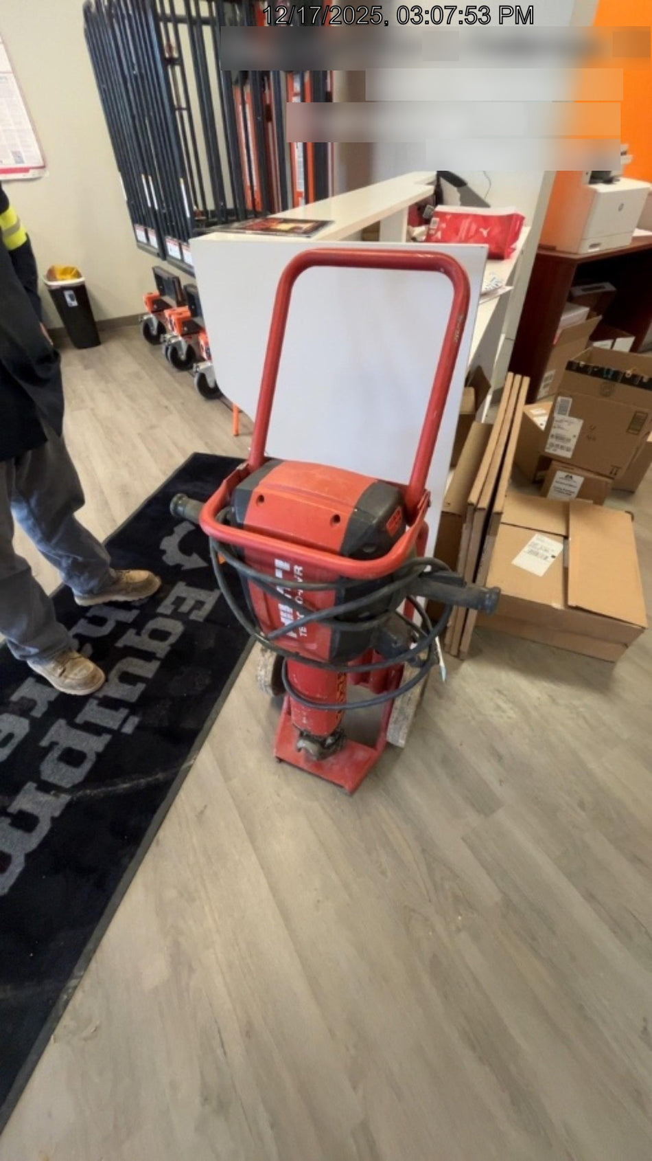 2020 HILTI TE 3000-AVR