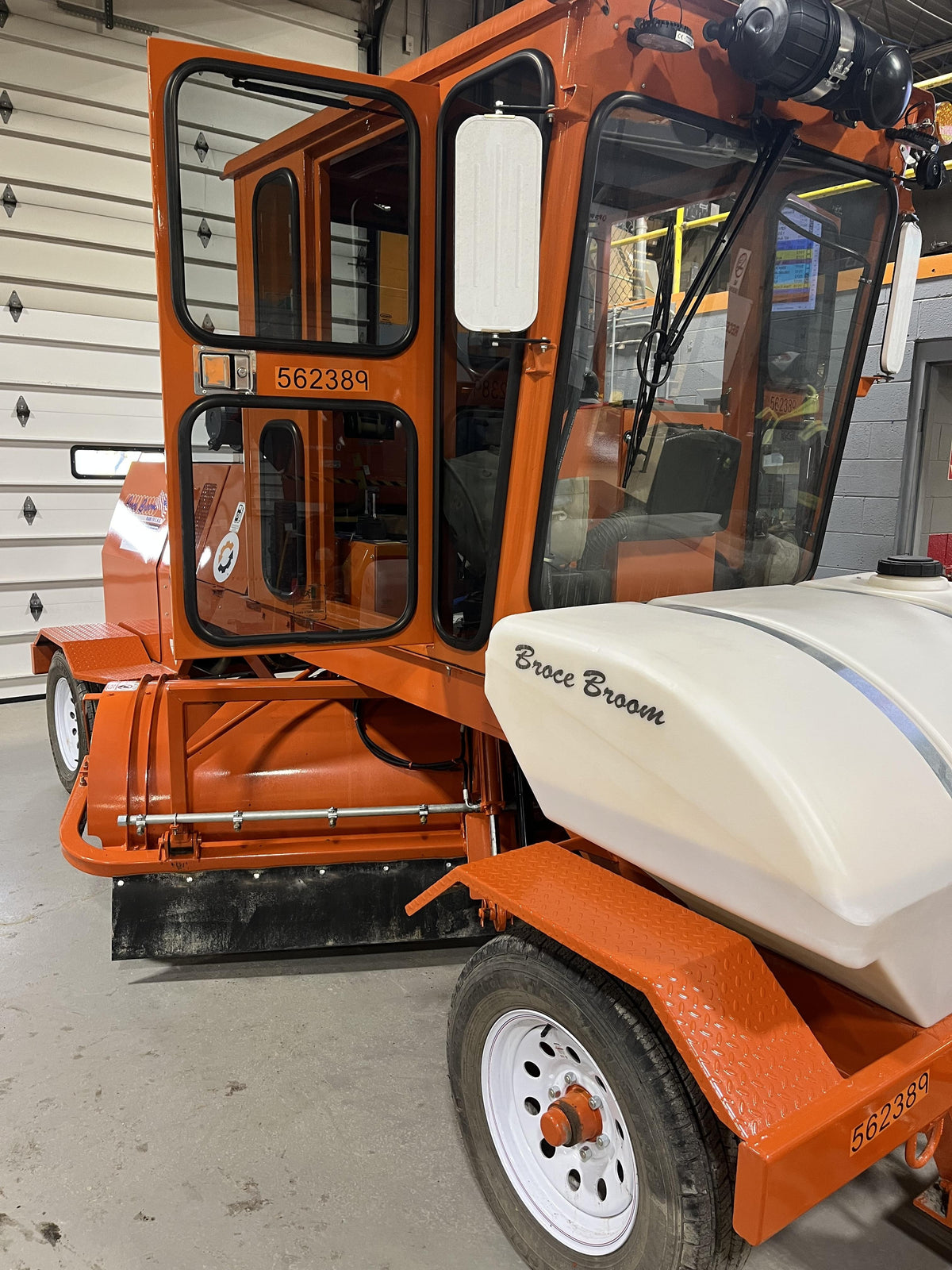 2025 BROCE RK350