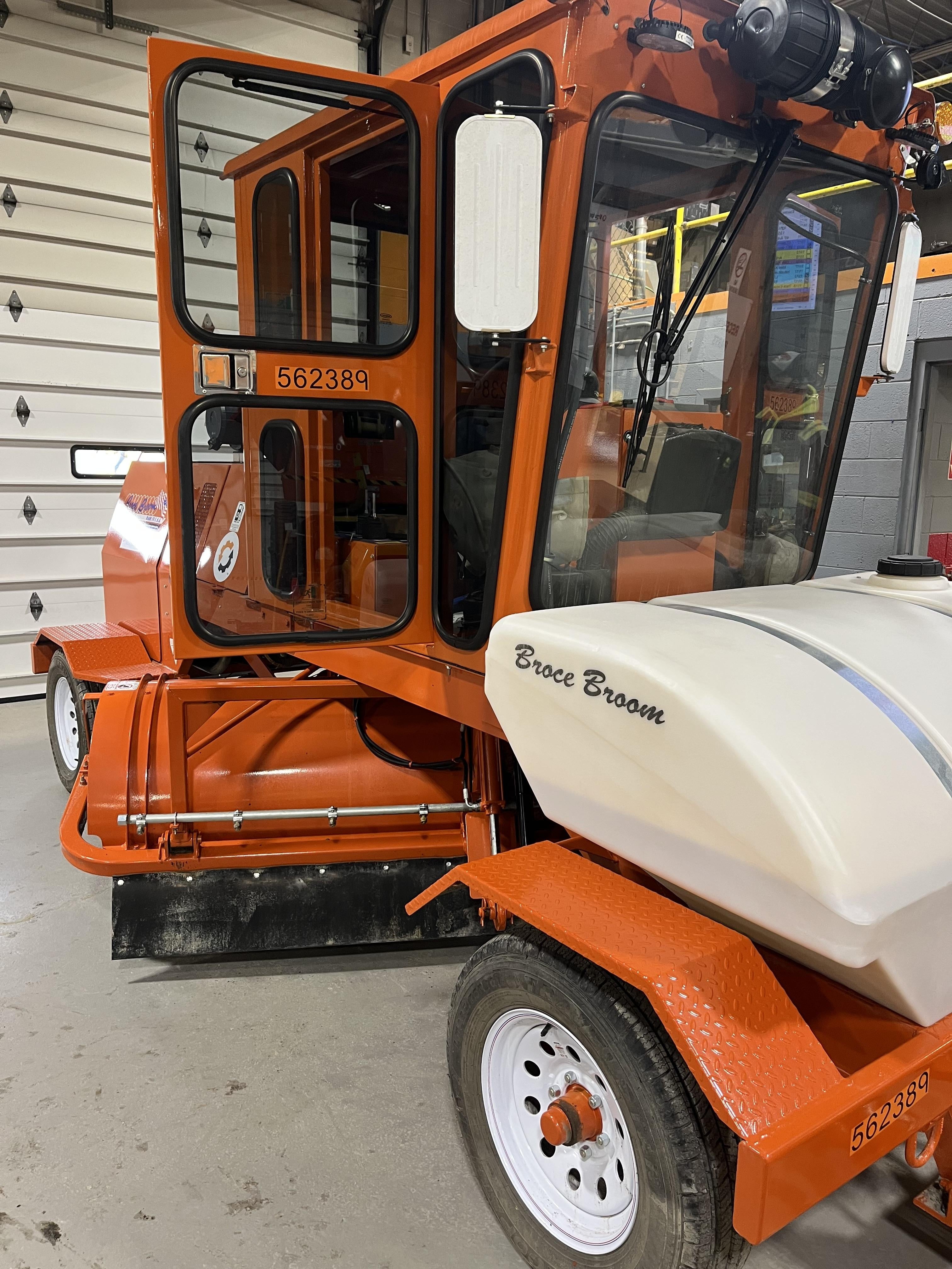 2025 BROCE RK350