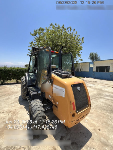 2021 CASE 588H