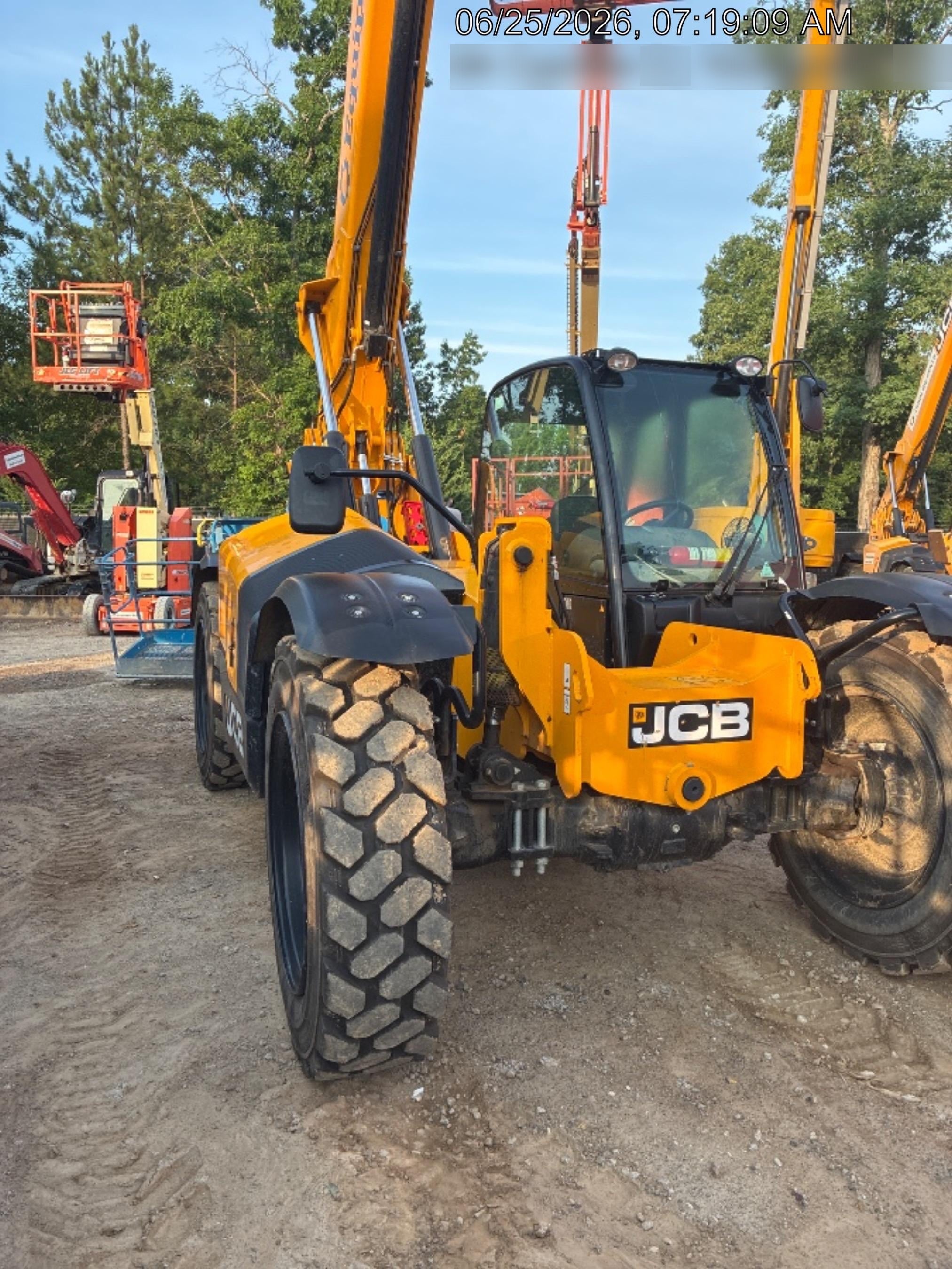 2025 JCB 509-42