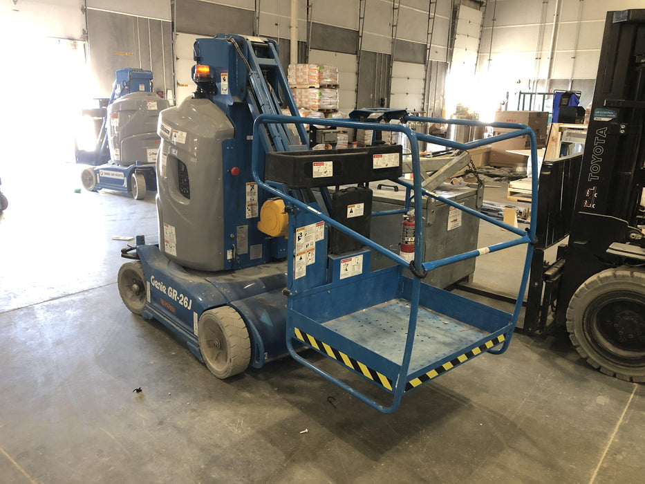 2020 GENIE GR-26J