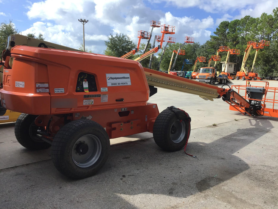 2019 JLG 660SJ