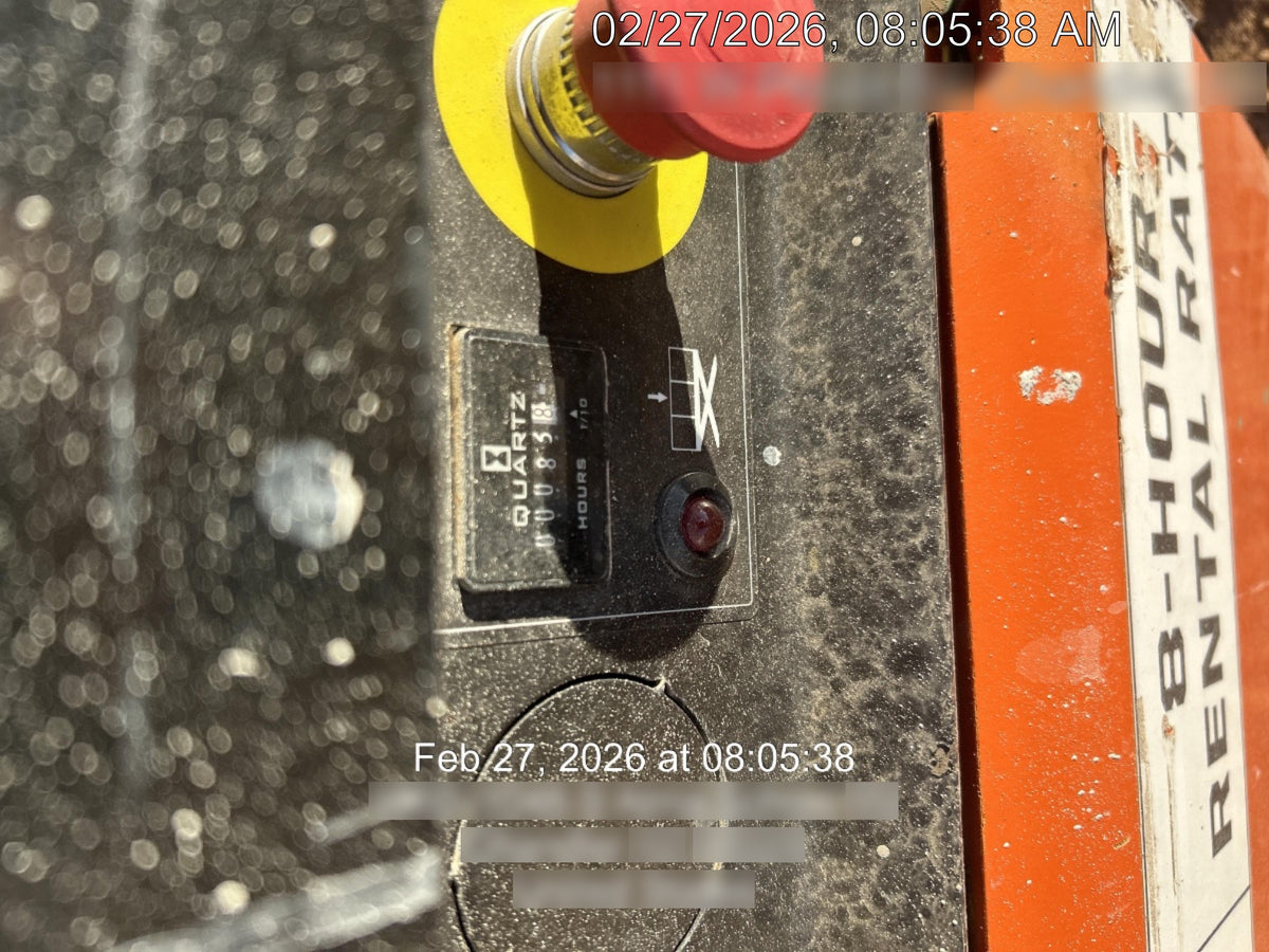 2022 JLG ES3246