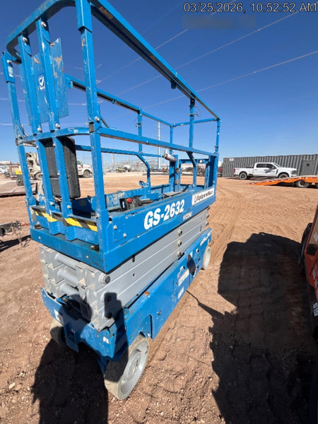 2023 GENIE GS-2632