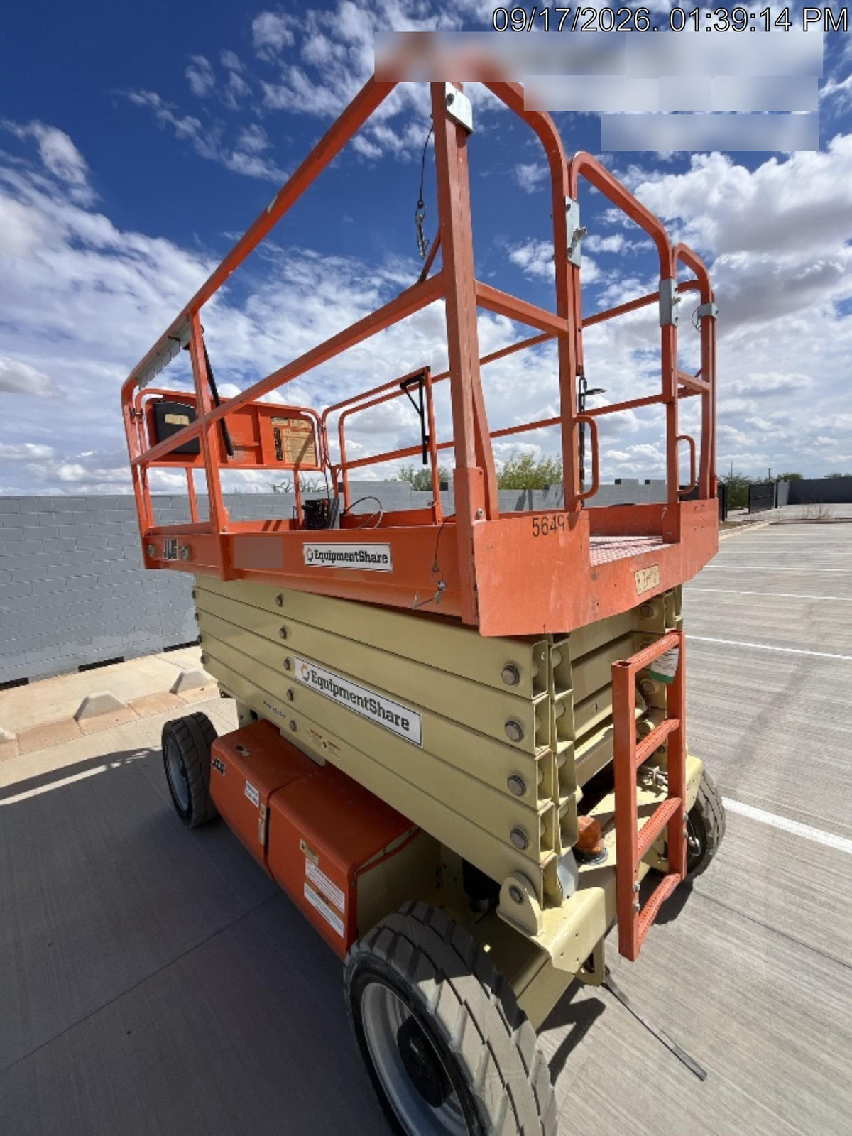 2020 JLG 4069LE