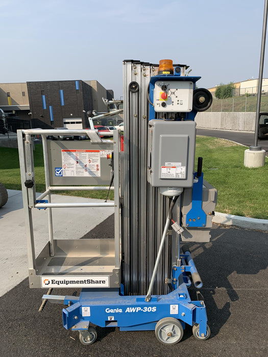 2021 GENIE AWP-30S DC