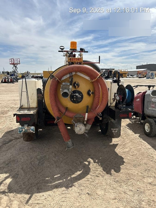 2023 Vac-Tron LP573XDT T4 Koehler Diesel Engine, 500 Gallon Debris Tank, x2 100 Gallon Water Tanks