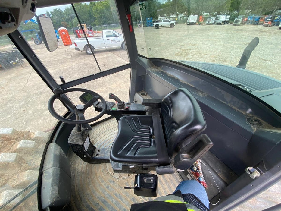 2022 DYNAPAC CA2500PD