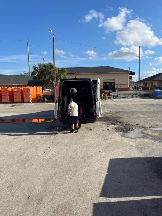 2023 MILWAUKEE MXF301-2CP