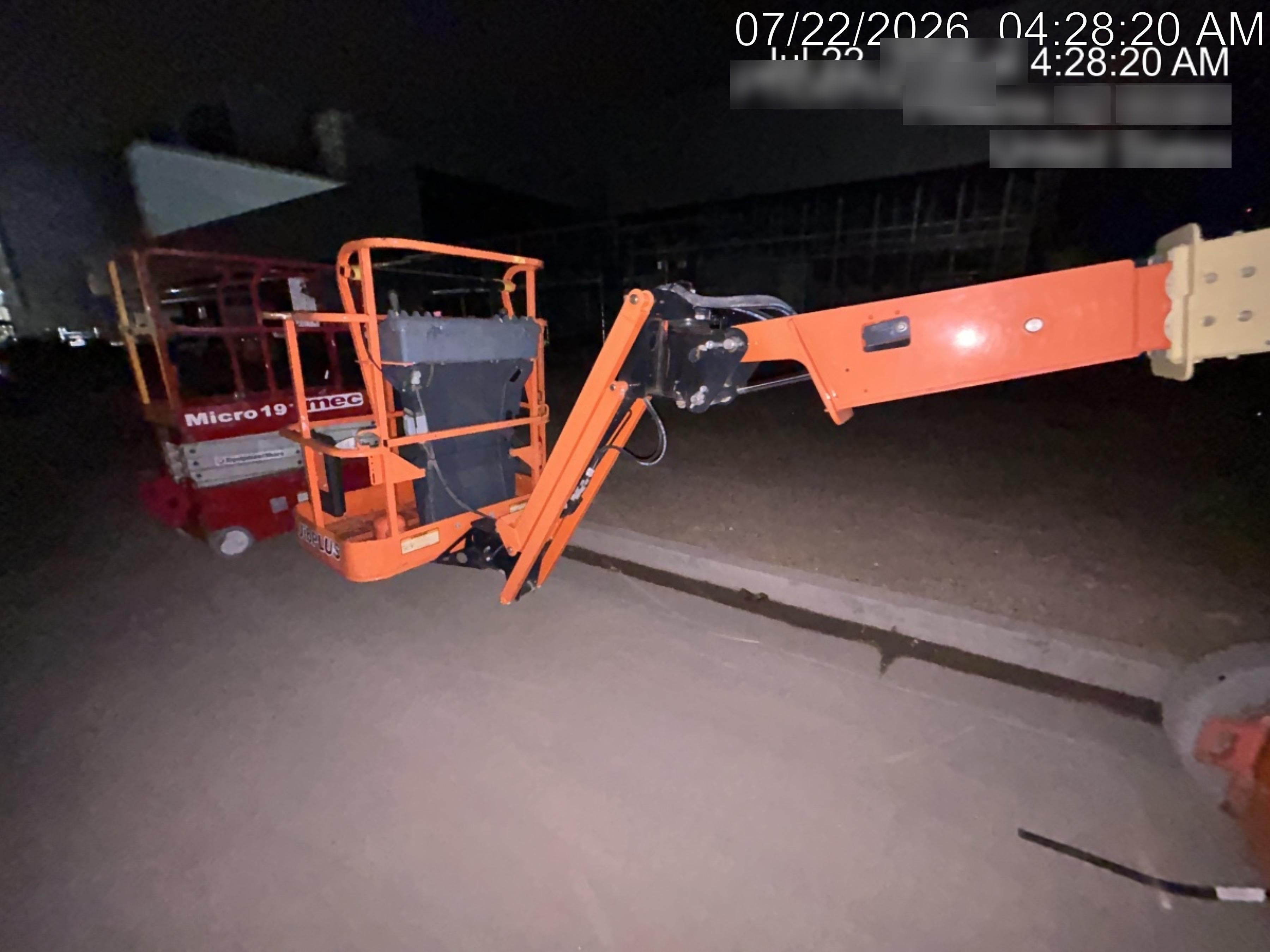2019 JLG E300AJP