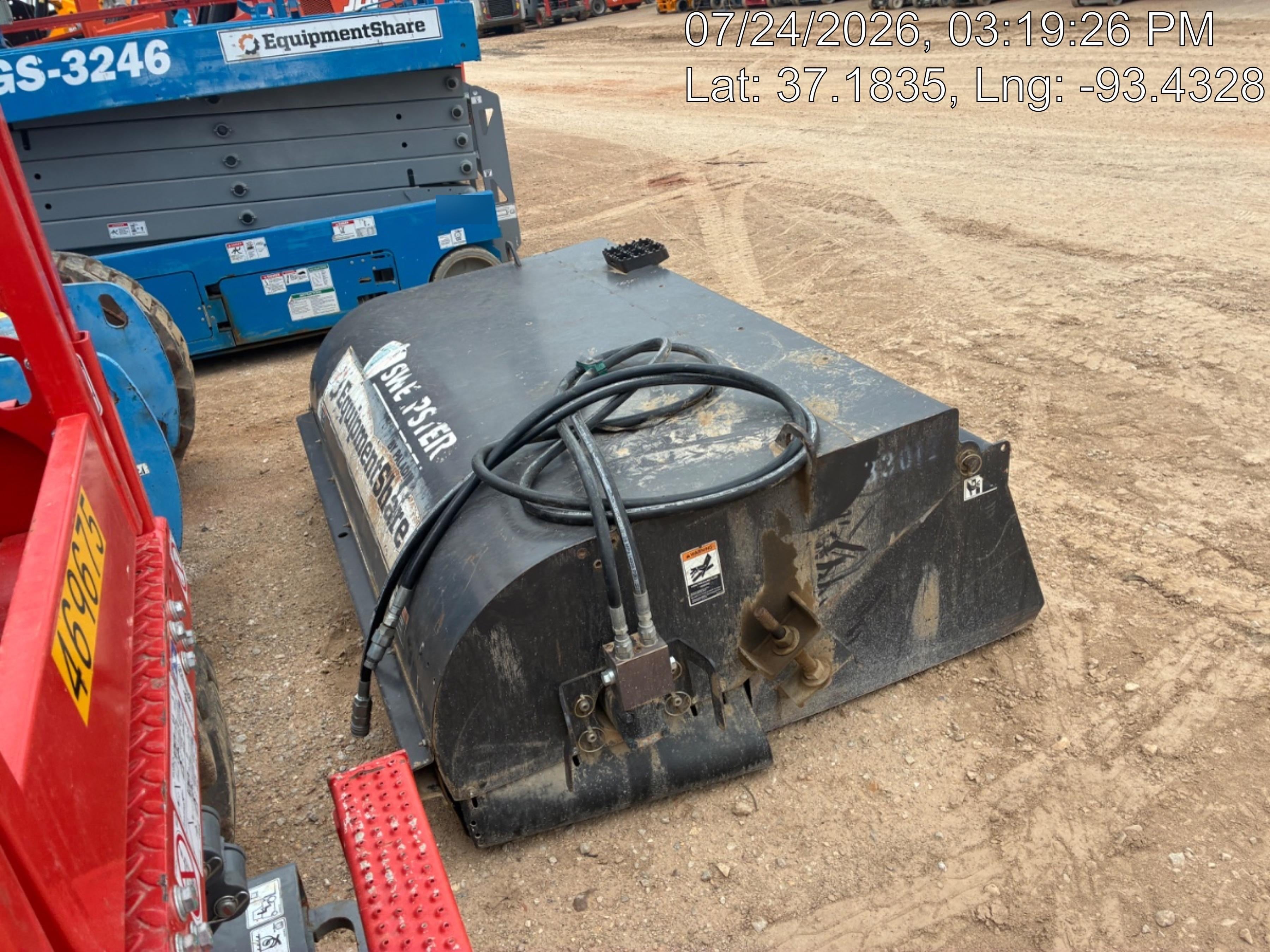 2019 PALADIN Sweepster SB72