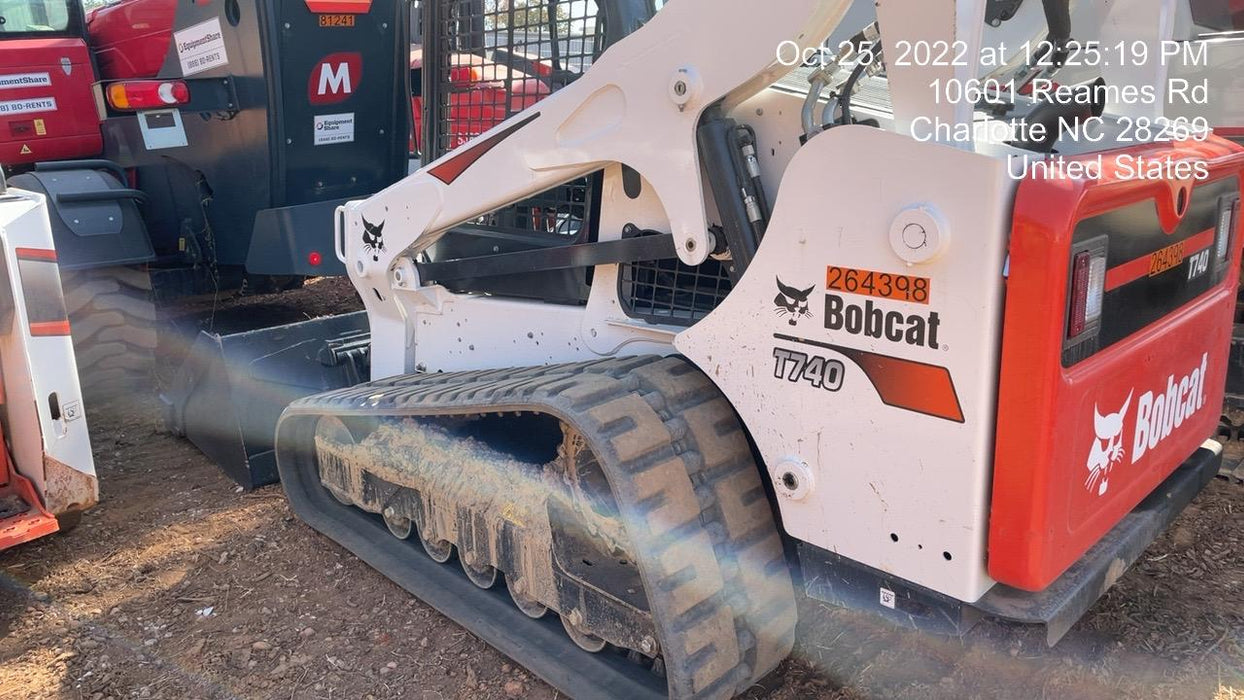 2022 BOBCAT T740