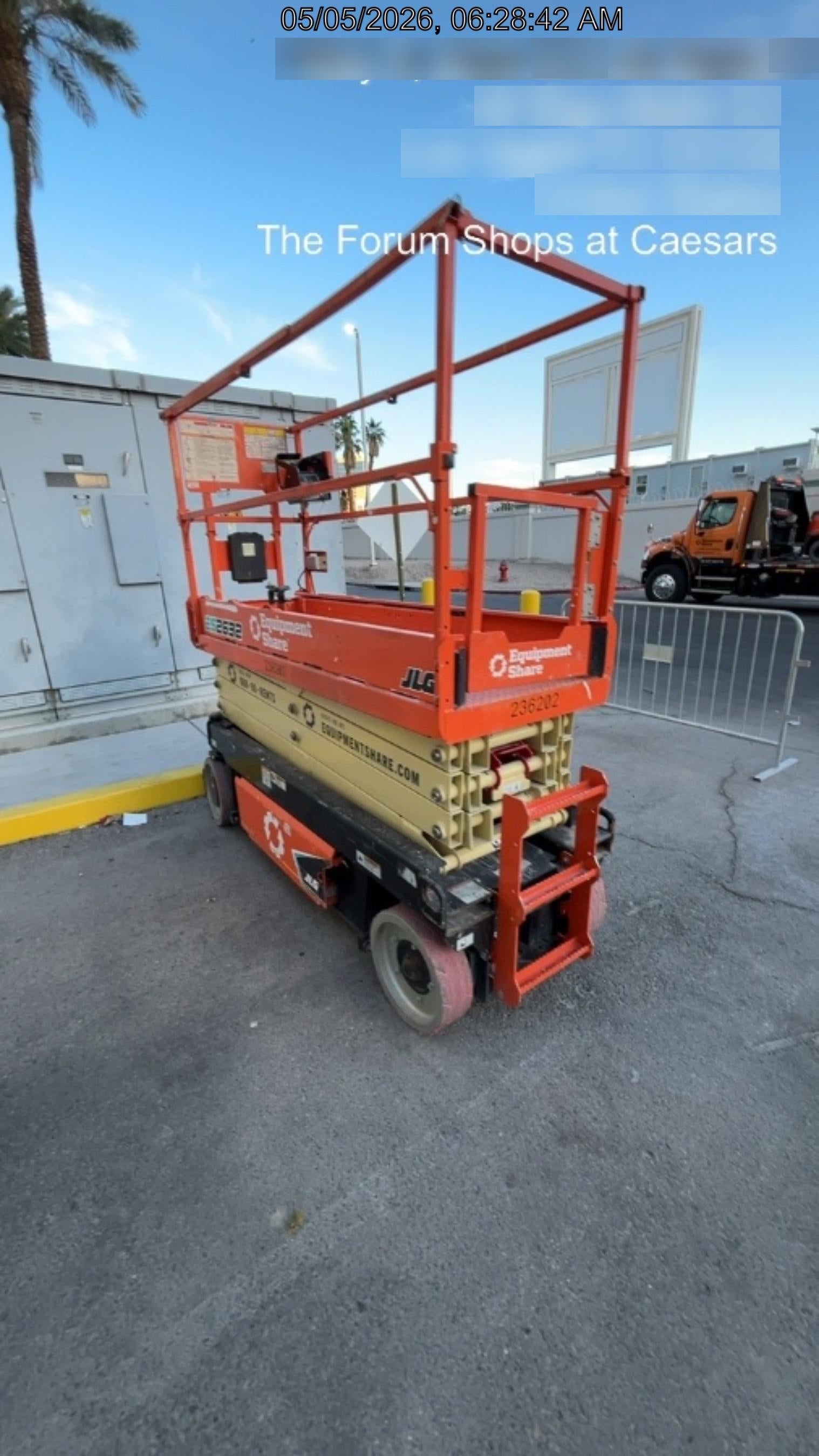 2022 JLG ES2632