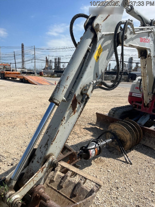 2019 Takeuchi TB260 Canopy, Standard Blade, Auxiliary hydraulics w/Manual QC, Hydraulic thumb, 12" ,18", 24" Bucket