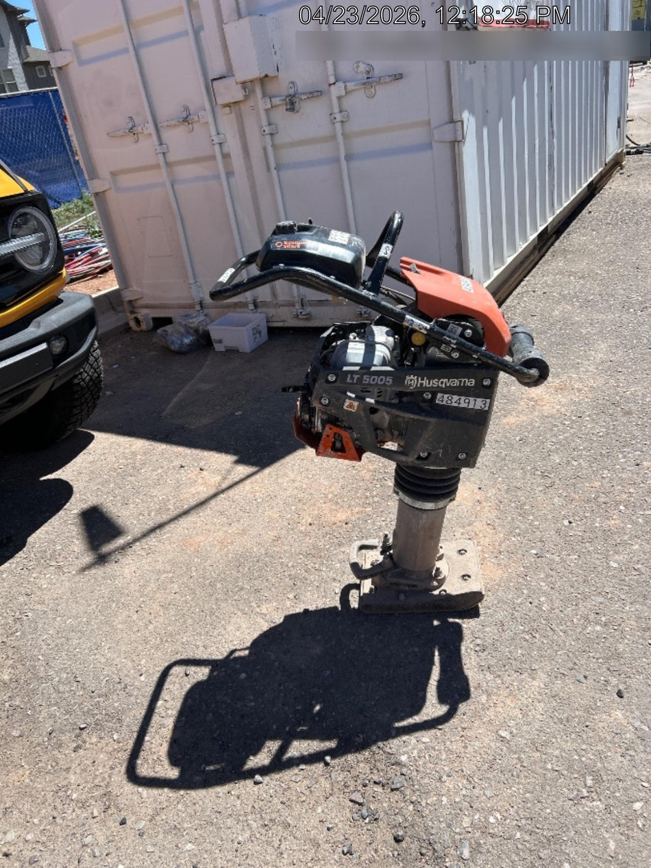 2025 HUSQVARNA LT5005