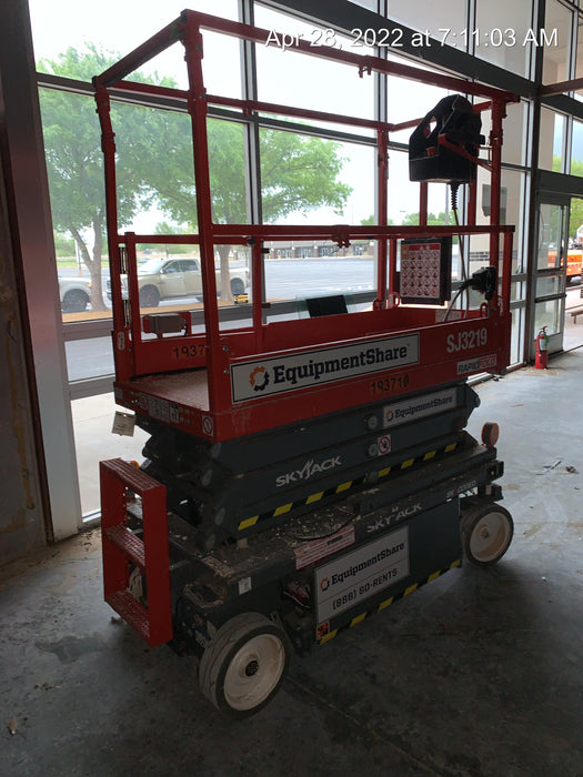 2021 SKYJACK SJ3219