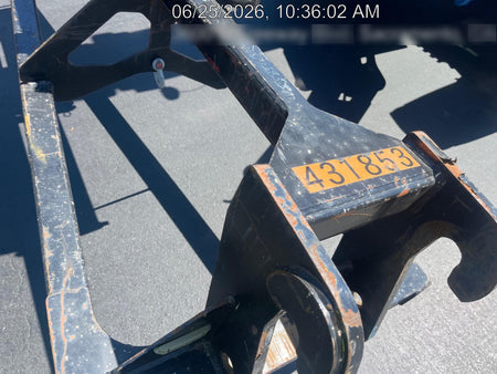2024 JLG 1001275853