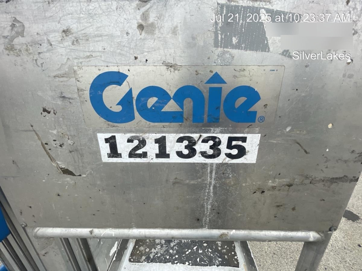 2020 GENIE AWP-30S