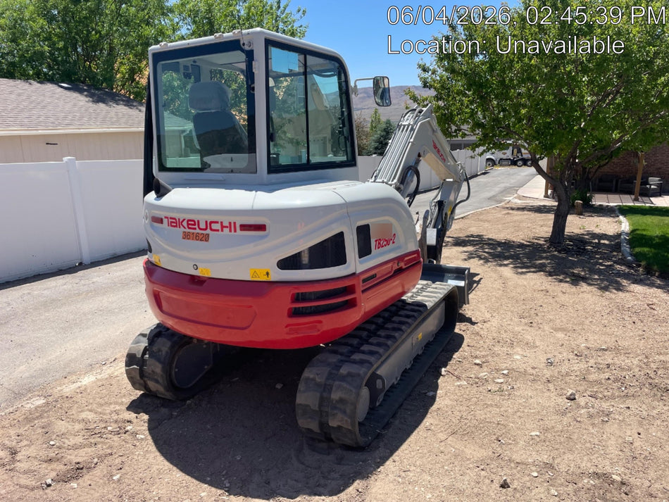 2023 TAKEUCHI TB250-2C