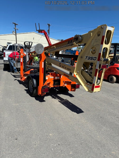 2023 JLG T350