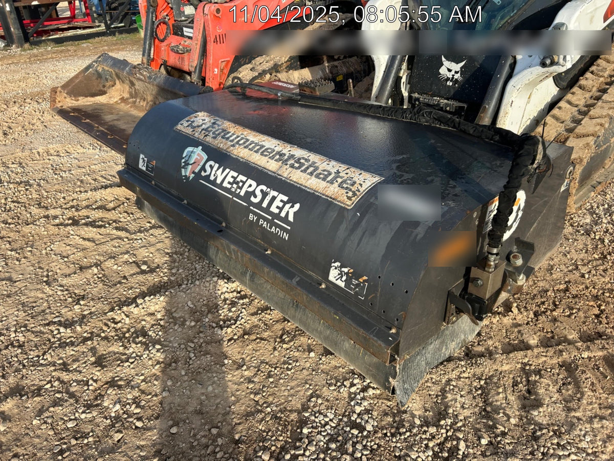 2019 PALADIN Sweepster SB72