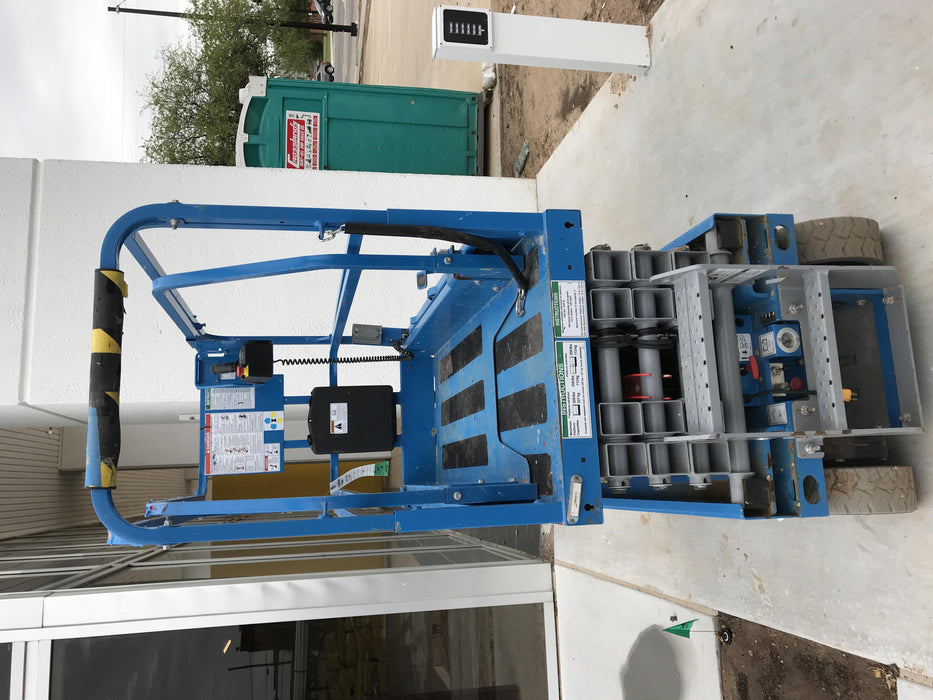 2019 Genie GS-1930 Fixed rails with chain Entry