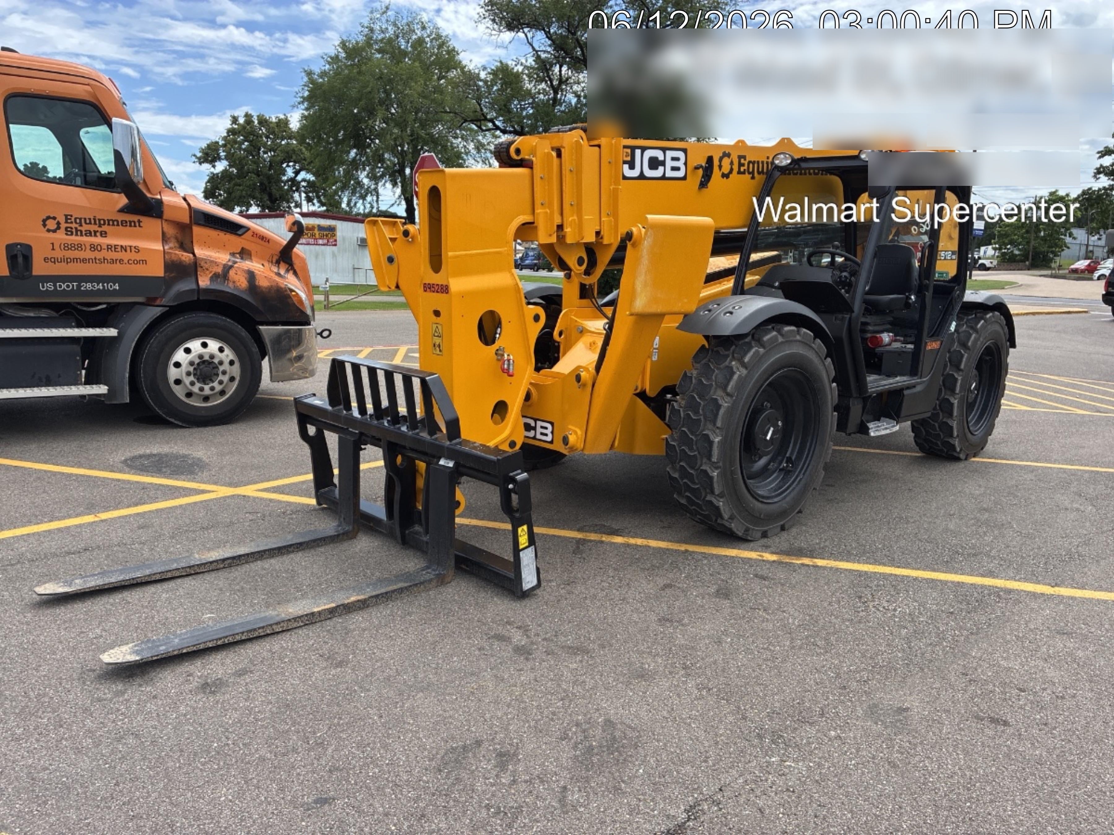 2026 JCB 512-56