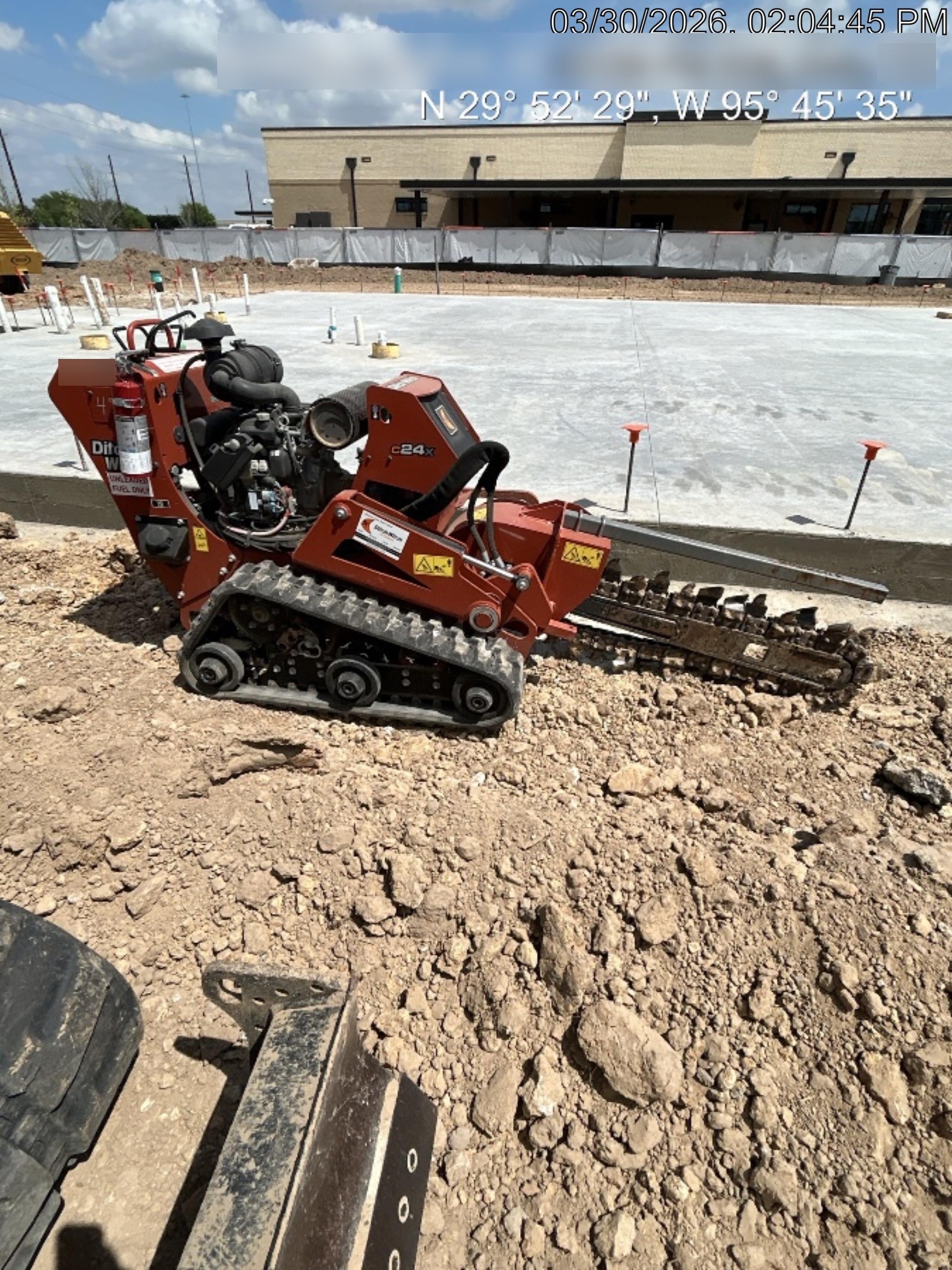 2023 DITCH WITCH C24XA
