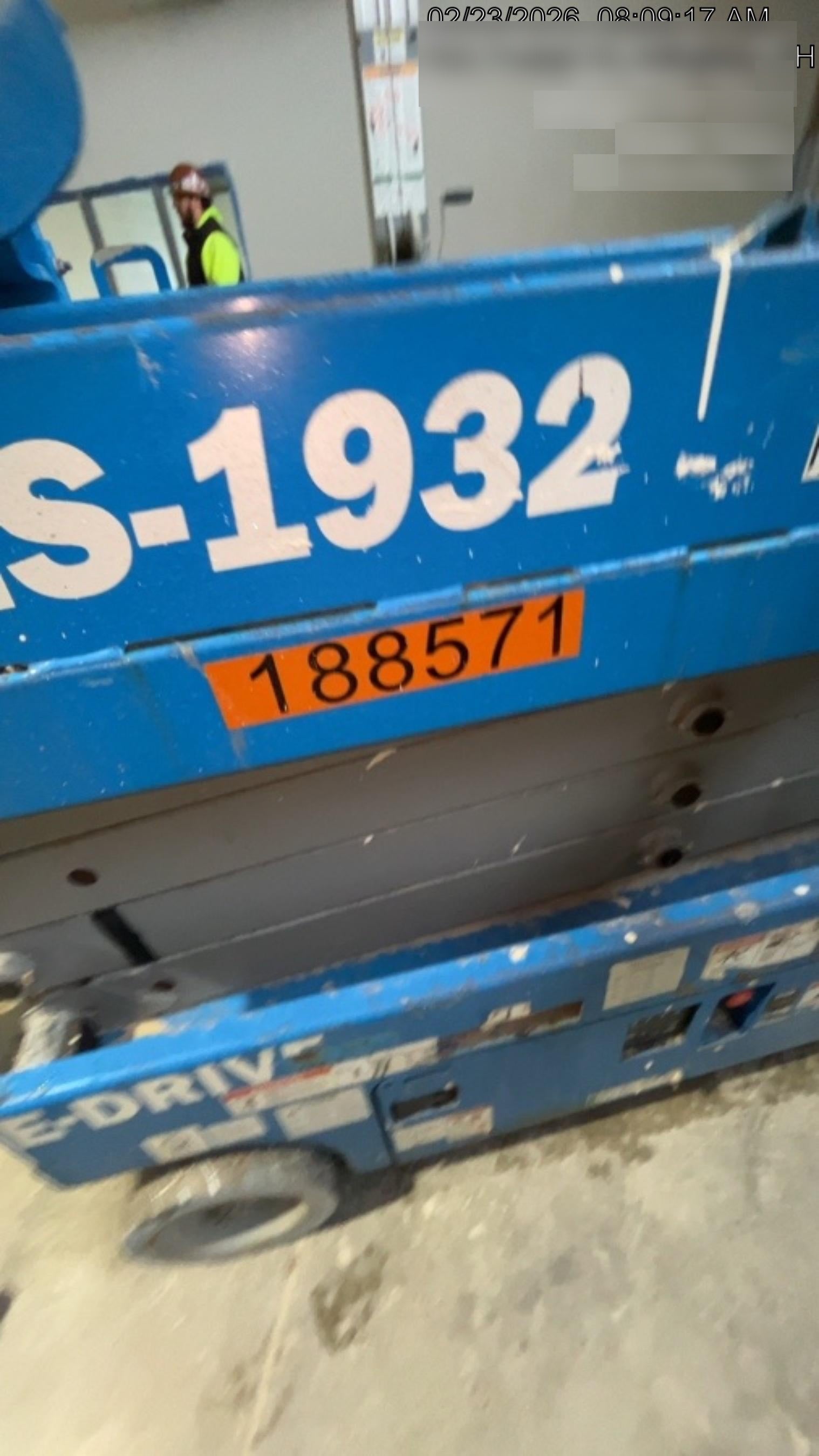 2021 GENIE GS-1932